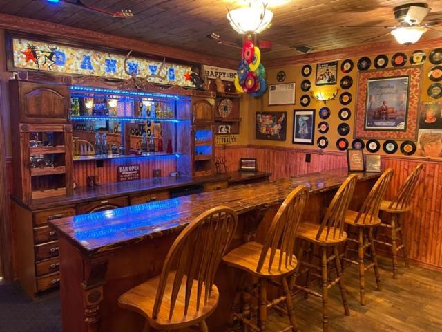 The Honky Tonk Cabin Long Valley Junction 外观 照片